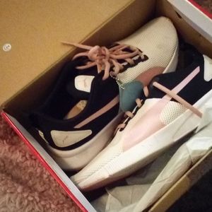 Puma pacer next cage women's 9